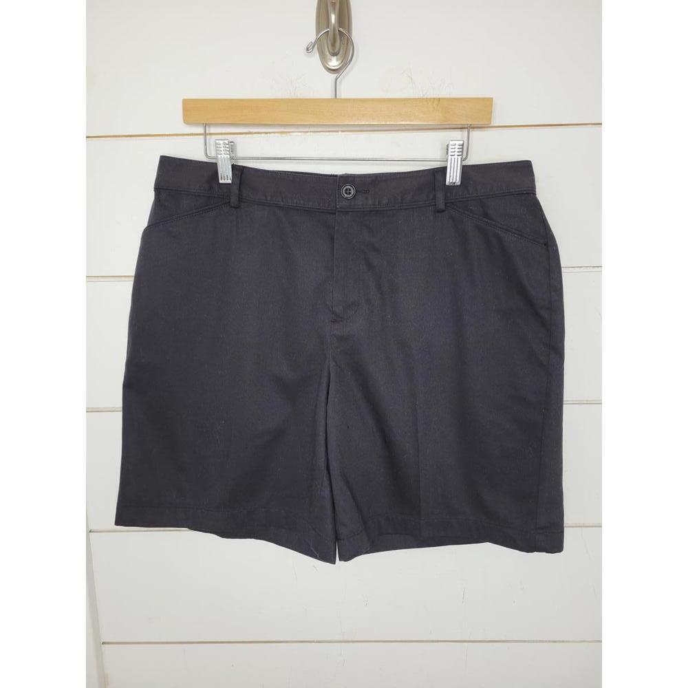 Eddie Bauer size 14 black walking bermuda shorts